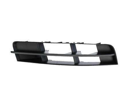 Grill zderzaka strona prawa