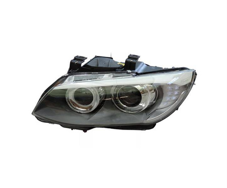 Lampa przednia strona lewa