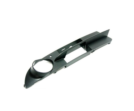 Grill zderzaka strona prawa