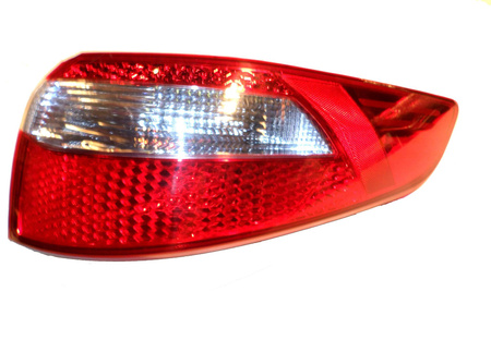 Lampa tył strona prawa