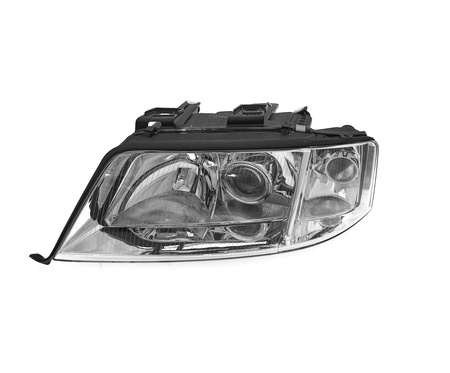 Lampa przednia strona lewa