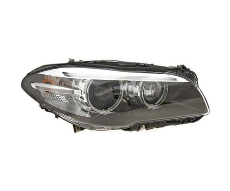 Lampa przednia strona prawa