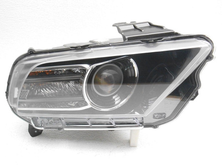 Lampa przednia strona prawa