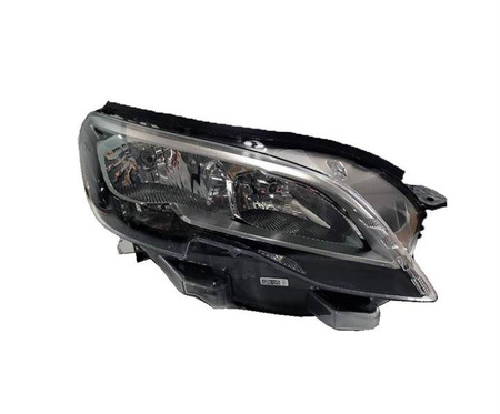 Lampa przednia strona prawa