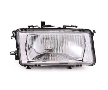 Lampa przednia strona lewa