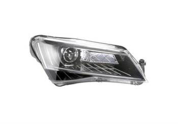 Lampa przednia strona prawa