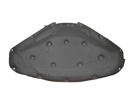 Wyciszenie pokrywy silnika