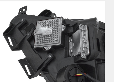 Lampa przednie strona prawa
