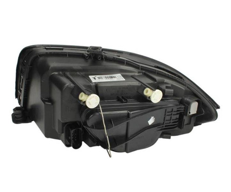 Lampa przednia strona prawa