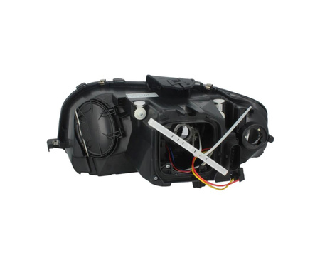 Lampa przednia strona prawa