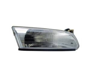 Lampa przednia strona lewa