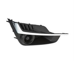 Grill zderzaka strona prawa